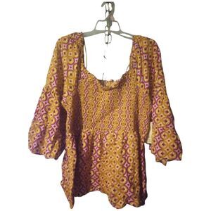 Bell sleeve geometric print top with gathered elastic top NWT